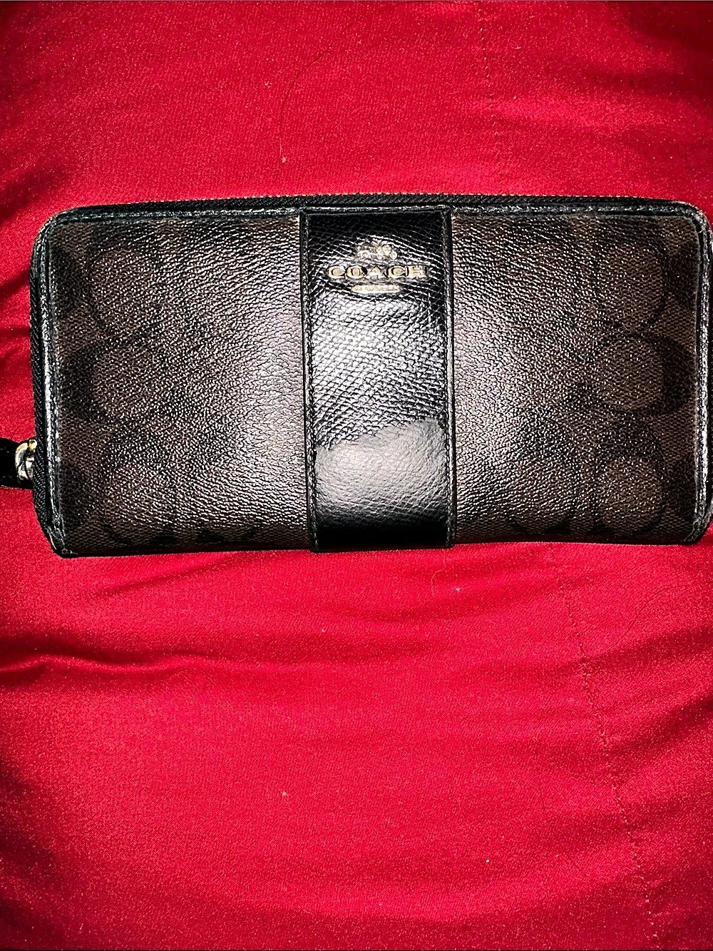 Coach Signature Stripe Accordion Zip Around Wallet Brown & Black vintage good.